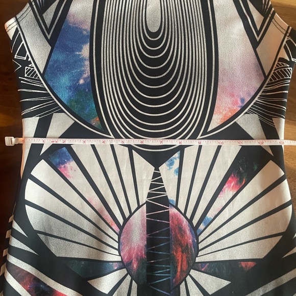 Multi-Dimensional Multi-Color Mini by That’s Hot - Picture 4 of 5